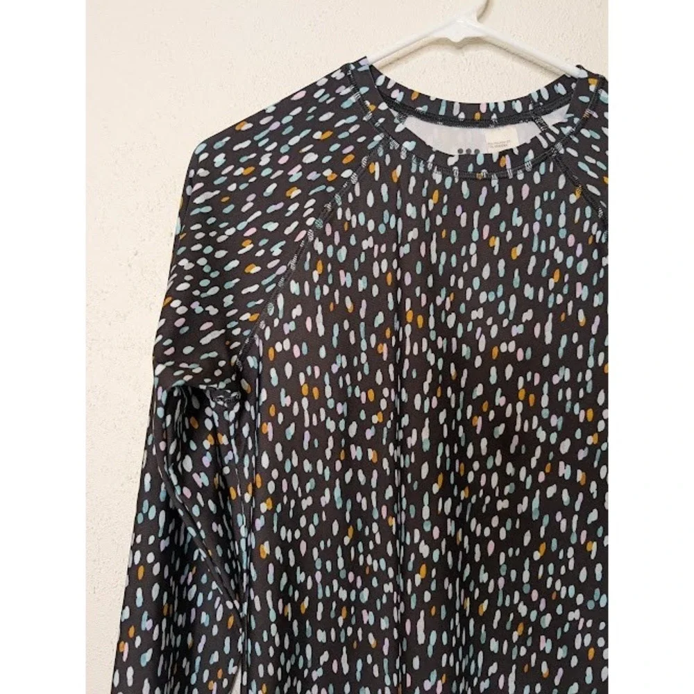Title‎ Nine Womens Rash Guard Top Shirt M Long Sleeve Beach UPF Polka Dots Beach